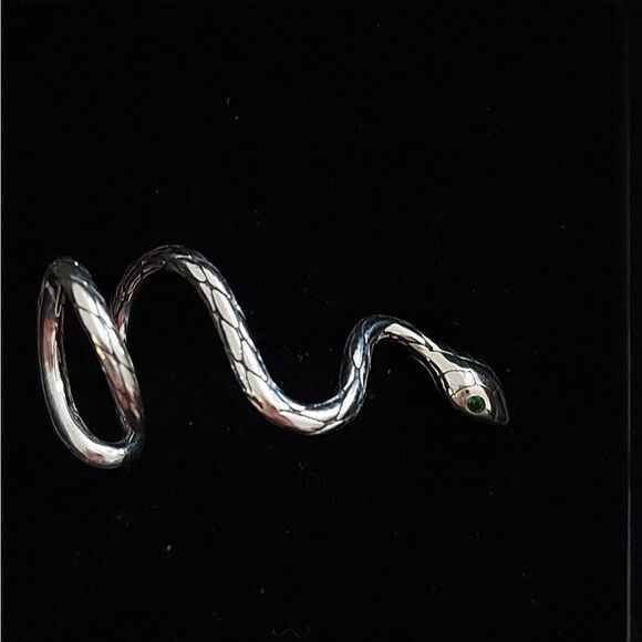 925 Sterling Silver Snake Ear Cuff - Picture 4 of 6